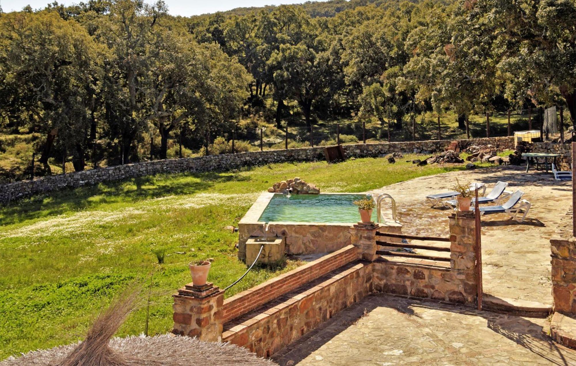Lovely Home In Cortes De La Frontera With Kitchen Екстер'єр фото